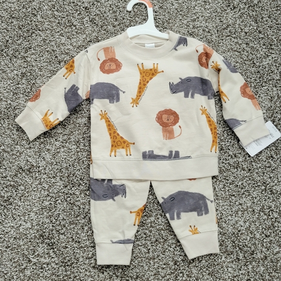 Carter's Other - NWT - Carter's lounge set, 9M